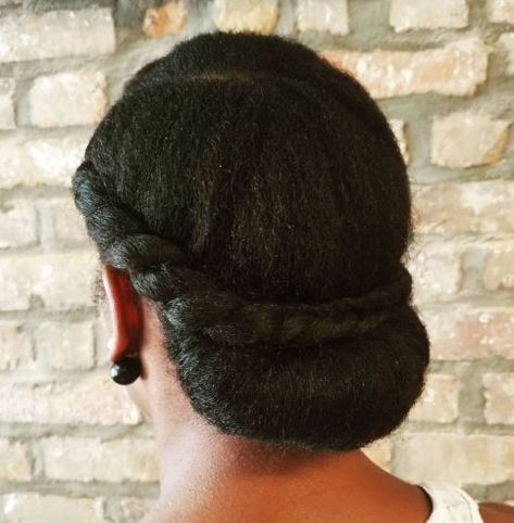 Elegant Chignon with a Twist Natural Updo, Afro Hair Care, New Natural Hairstyles, Cute Natural Hairstyles, Hair Steamers, Prom Hair Updo, Hair Balm, Protective Hairstyles For Natural Hair, Hairstyles Natural