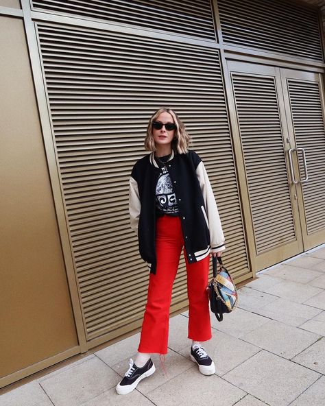 Faye Ellaby on Instagram: “Comfort is key, my friends! 🔑🍄✨❤️🤩🍿” Faye Ellaby, Red Trousers, Photo Download, New Photo, Trousers, Key, Red, Instagram