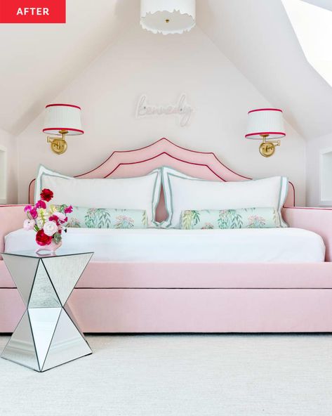 Girls Room With Daybed, Girls Daybed Room, Pink Daybed, Preppy Teen Bedroom, Dream Teen Bedrooms, Preppy Teen, Kids Daybed, Daybed Room