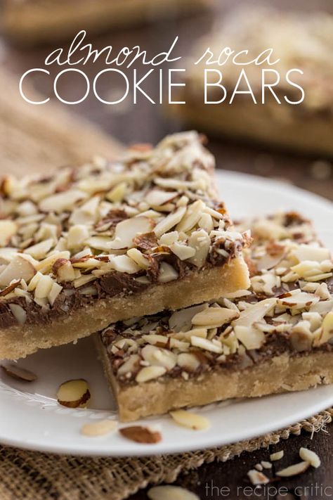 Almond Roca Cookie Bars  -  Easy to make cookie bars that taste like an Almond Roca! Almond Roca, Easy To Make Cookies, Brownies Cookies, The Recipe Critic, Recipe Critic, Cooking Cookies, Cookie Bar Recipes, Dessert Bar, Yummy Sweets