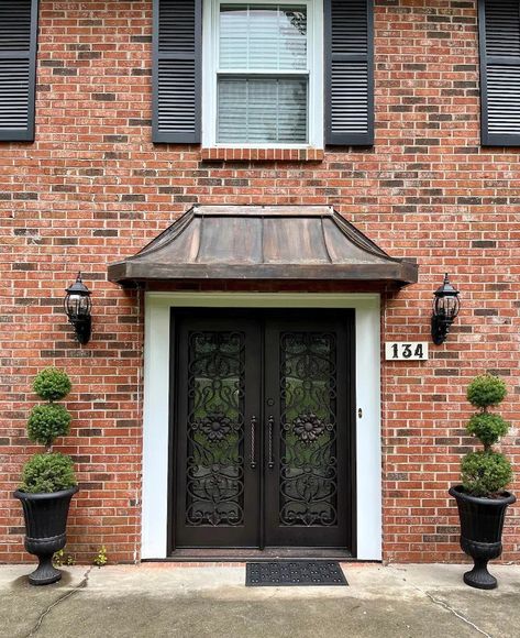 Parisian Copper Awning by Classiccopper.com - Etsy Ireland Red Barn House, Awning Over Door, Copper Awning, Front Door Awning, Front Porch Addition, Metal Awning, Copper House, Copper Gutters, Copper Range Hood