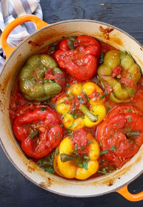 Vegan Stuffed Bell Peppers, Best Stuffed Pepper Recipe, Italian Stuffed Peppers, Vegetarian Stuffed Peppers, Vegan Italian Recipes, Stuffed Peppers Recipe, Bell Pepper Recipes, French Canadian, Italian Recipes Easy