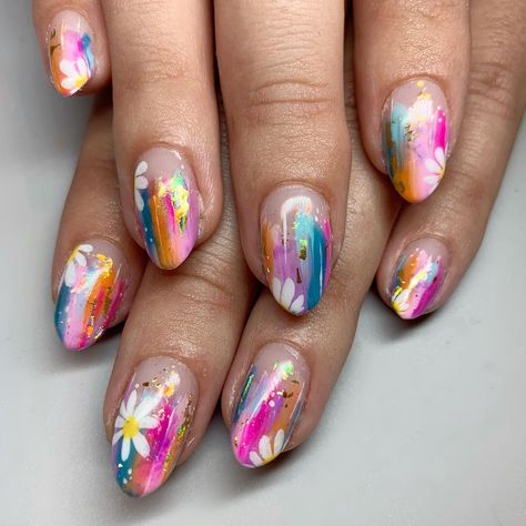 Mia at Sparkle SF Nail Studio on Instagram: “We were feeling springy summery 🌸 #nails #nailart #gelnails #sparklesf” Beachy Nails, Star Nail Art, Broken Nails, Nail Art Stickers Decals, Simple Gel Nails, Summery Nails, Classy Acrylic Nails, Cute Summer Nails, Nail Studio