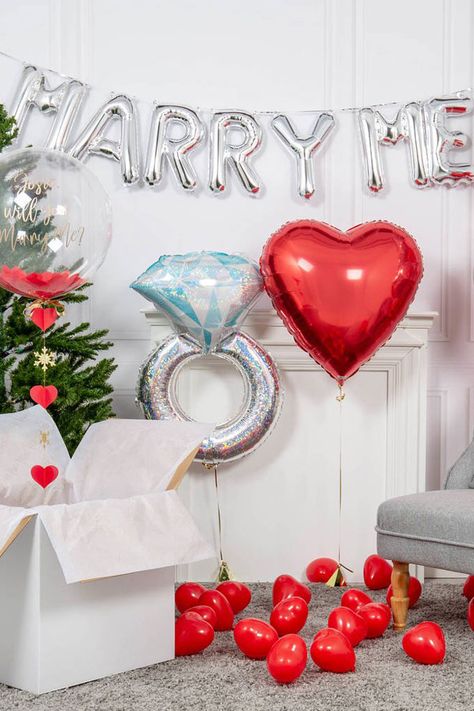 Best Proposal Ideas, Wedding Proposal Videos, Ideas With Balloons, Balloon Centrepiece, Best Marriage Proposals, Wedding Reception Head Table, Cute Proposal Ideas, Wedding Reception Layout, Cheap Wedding Centerpieces