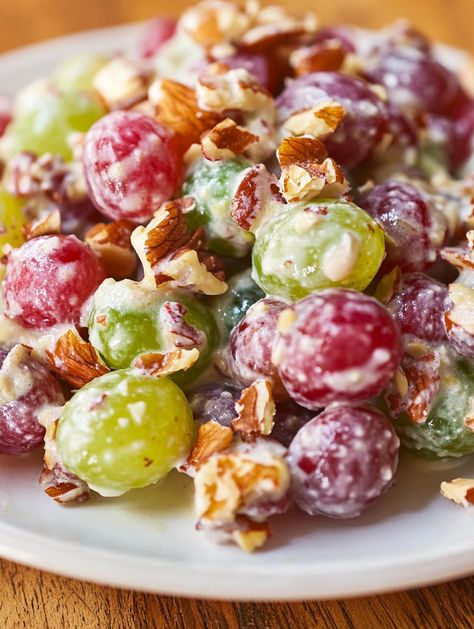 Creamy Vanilla Grape and Apple Salad with Cranberries and Pecans Apple Salad With Yogurt, Grape Apple Salad, Grape And Apple Salad Recipe, Apple Raisin Salad, Creamy Apple Salad, Grape And Apple Salad, Apple Grape Salad, Salad With Cranberries And Pecans, Apple Cranberry Salad