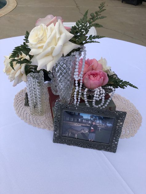 90th Birthday Centerpiece, Vintage Party Ideas, Women Party Ideas, 95th Birthday, 88th Birthday, 90th Birthday Parties, 100th Birthday Party, 95 Birthday, Graduation Tables