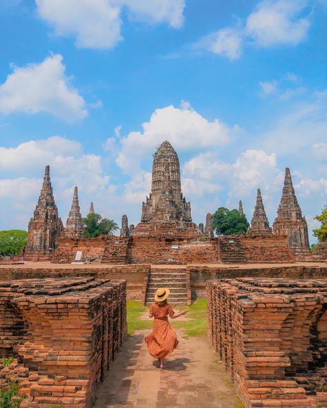 🔖Save this post for your next trip to Thailand! An hour away from Bangkok, Ayutthaya is the former capital of Thailand and remains a historical and majestic highlight of the country.🇹🇭 📍Wat Chaiwatthanaram (1-5) ・🎟️Admission fee: THB 50 ・One of the most visited historical sites of Ayutthaya, featuring the architectural style influenced by the Angkor temple in Cambodia. 📍Wat Mahathat (6&7) ・🎟️Admission fee: THB 50 ・One of the most significant temples in Ayutthaya, it’s famous for the tr... Wat Mahathat, Ayutthaya Thailand, Trip To Thailand, Pickleball Court, Asian Culture, Southeast Asian, People Of The World, Angkor, Thailand Travel