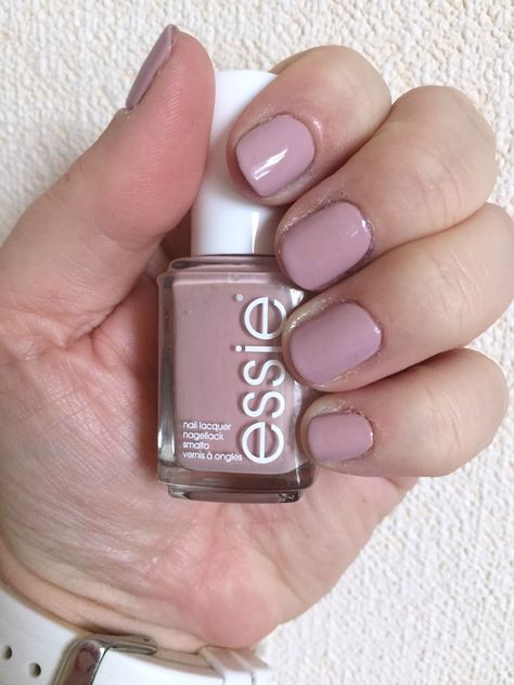 Essie Fall Collection 2016 - Go Go Geisha swatch