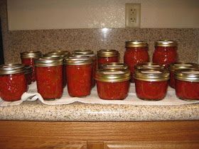 Pepper Relish Recipe, Canning Pickles Recipe, Red Pepper Relish, Benefits Of Juicing, Canning Salsa, Relish Recipe, Pepper Relish, Homemade Holiday Gifts, Crazy Cookies