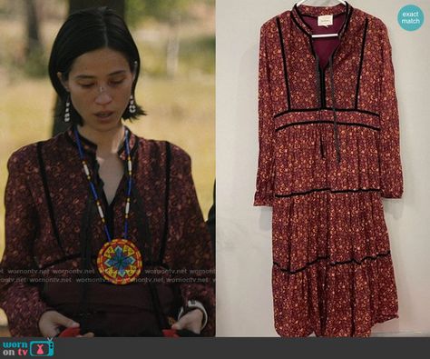 Monica Dutton Yellowstone Outfits, Monica Yellowstone Outfits, Monica Dutton Outfits, Monica Yellowstone, Yellowstone Fashion, Monica Dutton, Kelsey Asbille, Black Red Floral Dress, Yellowstone Outfits