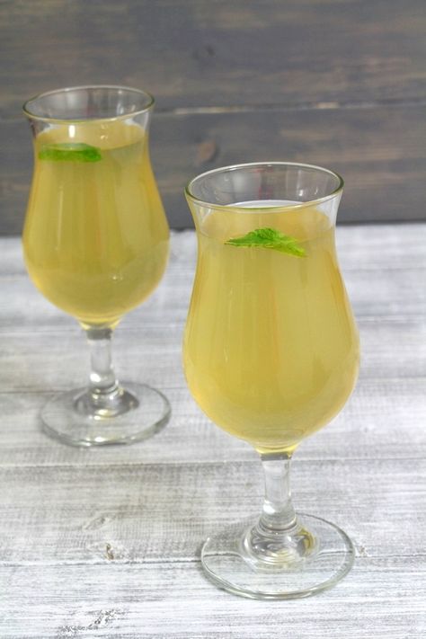 Nimbu pani recipe | How to make nimbu pani, Indian lemonade Indian Lemonade, Indian Beverages, Nimbu Pani, Indian Chaat, Indian Drinks, Smoothies Healthy, Recipe Indian, Dinner On A Budget, Indian Street