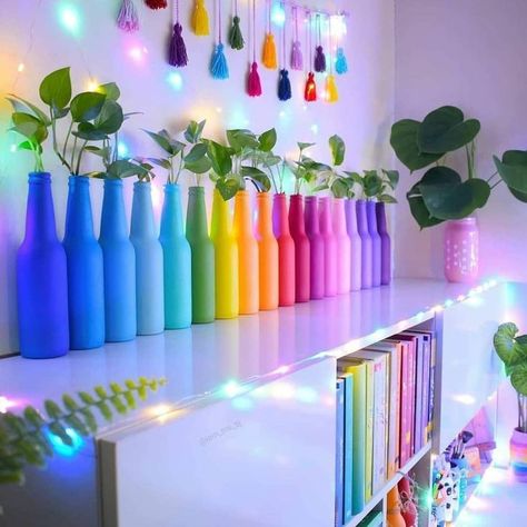 Colorful Room Decor, Indian Room Decor, Desain Pantry, Diy Room Decor For Teens, Diy Glass Bottle Crafts, Diy Bottle Crafts, Craft Room Decor, Diy Paper Crafts Decoration, Glass Bottle Crafts