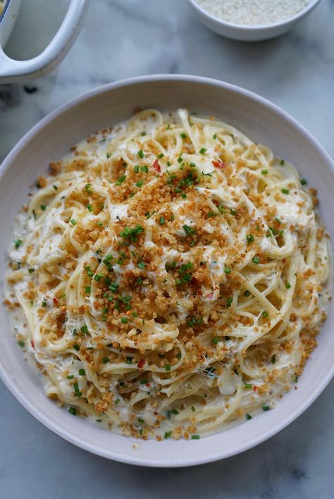 Spicy Crab Linguettine with toasted panko breadcrumbs Crab Linguine Recipe, Pasta Table, Crab Pasta Recipes, Crab Linguine, Summer Pasta Recipes, Lump Crab Meat, Crab Pasta, Seafood Meals, Linguine Recipes