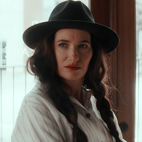 Agatha Harkness Icons, Lady Stardust, Agatha Harkness, Date Night Outfit Ideas, Trendy Date Night Outfit, Night Outfit Ideas, Kathryn Hahn, But Why, Scarlet Witch