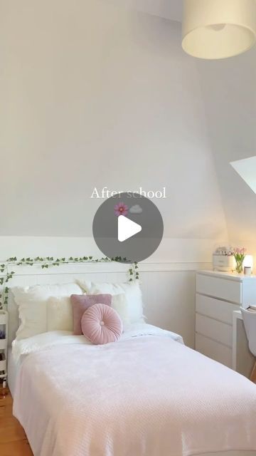 𝐏𝐢𝐧𝐤𝐜𝐨𝐜𝐨𝐧𝐮𝐭𝐭♡ on Instagram: "After school spring routine🌸☁️
.
.
.
#spring #afterschool #school #routine #afternoon #productivity #lifestyle lifestyle, vlog, aesthetic vlog, aesthetic lifestyle, after school, routine, productive lifestyle, productive vlog, that girl" Productive School Routine, Productive School Morning Routine, Spring Routine, Productivity Lifestyle, Afternoon Routine, Aesthetic Vlog, Productive Lifestyle, Vlog Aesthetic, Productive Morning Routine