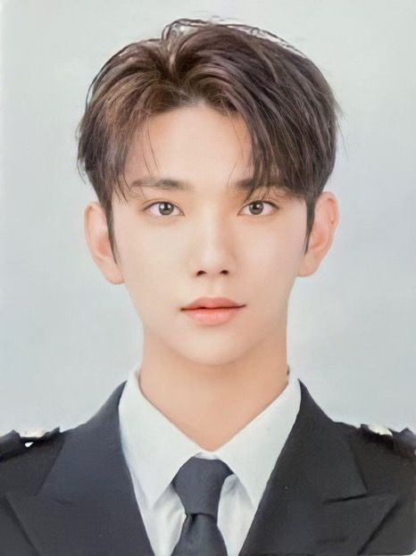 Jisoo Seventeen, School Id, Passport Photo, Joshua Seventeen, Id Photo, Joshua Hong, Seventeen Debut, Seventeen Album, School Photos