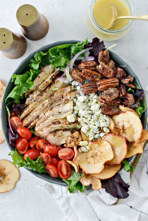 Fuji Apple Salad - Simply Scratch Fuji Apple Salad, Chicken Blue Cheese, Cheese Apples, Panera Recipes, Apple Chips Baked, Apple Salad Recipes, Fuji Apple, Apple Chips, Apples And Cheese