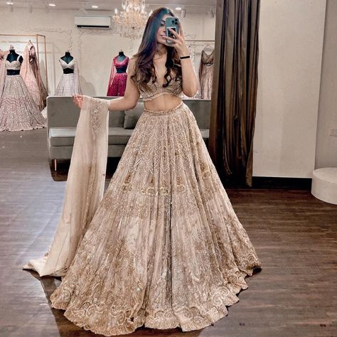 Peach Lehenga, Heavy Lehenga, Bridesmaid Lehenga, Bridal Lengha, Sabyasachi Lehenga, Reception Lehenga, Mehendi Outfits, Desi Wedding Dresses, Party Wear Lehenga Choli