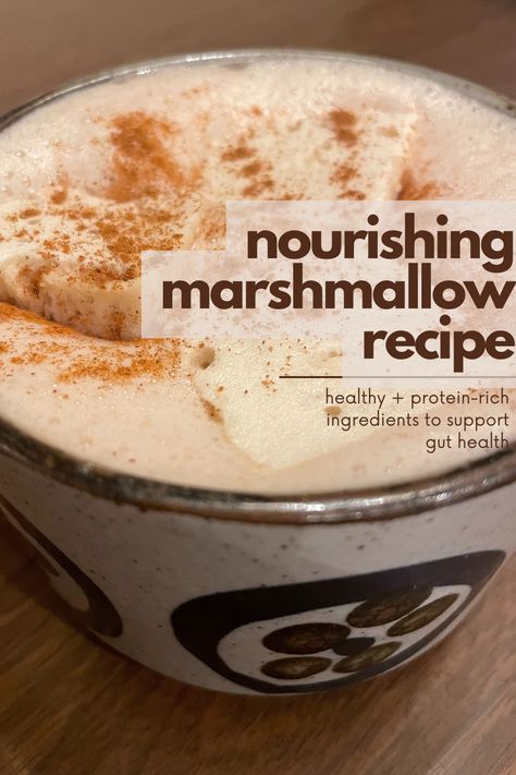 Using grassfed pasture raised gelatin, natural sources of sugar, and a foolproof recipe, youll have homemade gelatin marshmallows in less than an hour! I love this easy marshmallow recipe for hot chocolate, mini marshmallows, or homemade marshmallow fluff! Maple Marshmallow Recipe, Beef Gelatin Marshmallows, Easy Marshmallow Recipe, Best Marshmallow Recipe, Gelatin Marshmallows, Healthy Marshmallow Recipe, Homemade Gelatin, Paleo Marshmallows, Marshmallow Crème