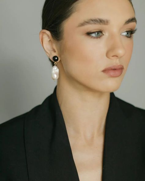 Statement Capsule pieces, hand-finished, featuring bold black onyx, rich gold with timeless pearls and heirloom finishes. Making sure your style remains unforgettable, no matter the event! Fall Capsule Collection by Megan Therese. Earrings and Accessories that transcend the seasons. Capsule Accessorising for the bold. #statementjewellery #earrings #capsuledressing Luxury Timeless Round Pearl Earrings, Luxury Classic Pearl Earrings, Luxury Gold Pearl Earrings Modern Style, Luxury Timeless Pearl Earrings, Turtle Neck Jacket, Luxury Modern Gold Plated Pearl Earrings, Capsule Dressing, Classy Girl, Claw Clips