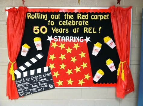 February Bulletin Board Ideas | School bulletin board ~ Roll out the RED carpet! Popcorn and Movie ... Red Carpet Teacher Appreciation, Movie Bulletin Boards, Movie Themed Classroom, Graduation Bulletin Board, Hollywood Classroom, Hollywood Theme Classroom, Red Carpet Theme, School Door Decorations, School Doors