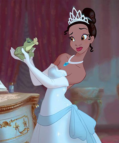 Disney To Change Princess Tiana's Skin Tone After Whitewashing Complaints For Wreck-It Ralph 2 #refinery29 https://www.refinery29.com/en-us/2018/09/210763/disney-will-change-princess-tiana-skin-tone Tiana Disney, Princesa Tiana, Disney Princess Tiana, Tema Disney, Animation Disney, Disney Icons, Images Disney, Disney Collage, Princess Pictures