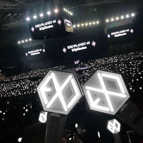 Exo Concert Aesthetic, Exo Widget, Exo Show, Exo Background Wallpapers, Exo Lightstick, Vision Mood Board, Exo Background, Exo Music, Manifesting Board