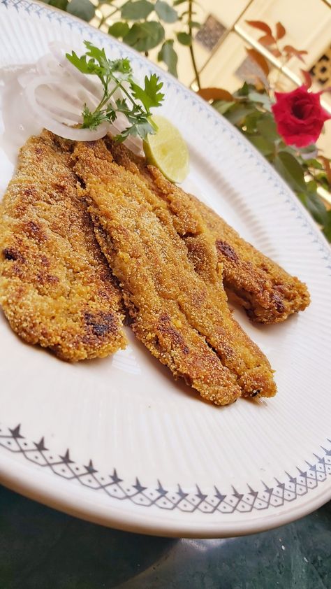 Bombil Fry Fried Bombayduck Bombil Fry, Restaurant Dishes, Meat, Restaurant, Quick Saves