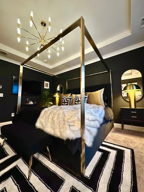 Black White And Gold Bedroom, Black Gold Bedroom, Gold Bedroom Decor, Silver Bedroom, Canopy Bedroom, Glam Bedroom, Gold Bedroom, Apartment Decor Inspiration, Canopy Bed