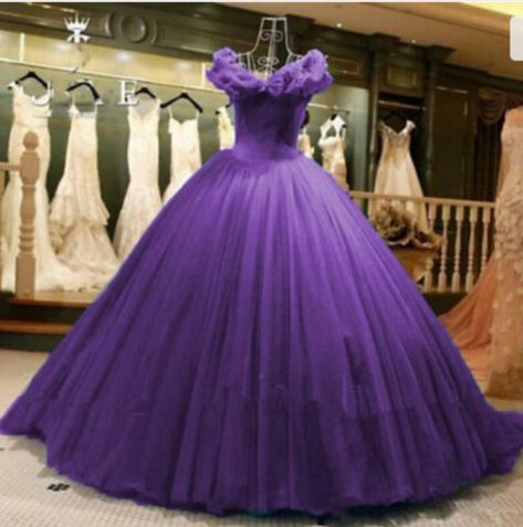 Royal Purple Quinceanera Dresses, Purple Ball Gown Princesses, Royal Purple Ball Gown, Magenta Quinceanera Dresses, Dark Purple Quinceanera, Dark Purple Ball Gown, Dark Purple Quinceanera Dresses, Purple Birthday Outfit, Big Ball Gown Wedding Dress