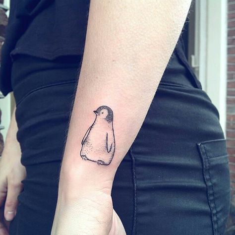 Emporer Penguin Tattoo, Emporer Penguin, Penguin Tattoo, Stick N Poke Tattoo, Poke Tattoo, Stick And Poke, Tattoo Ink, Infinity Tattoo, Penguins