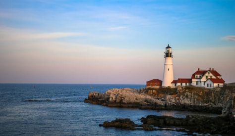 17 BEST Things to Do in Rockport Maine 🥘🏞🥯 [in 2020] Rockport Maine, Camping In Maine, Portland Hotels, Camden Maine, Maine Living, Maine Coast, Anne Boleyn, Acadia National Park, Best Places To Live