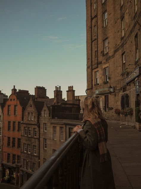 Edinburgh Autumn Outfit, Edinburgh In February, Edinburgh Scotland Fall, Edinburgh In November, Edinburgh Fall Aesthetic, Edinburgh Autumn Aesthetic, Edinburgh Scotland Aesthetic Fall, Edinburgh In Winter, Edinburgh Apartment Aesthetic