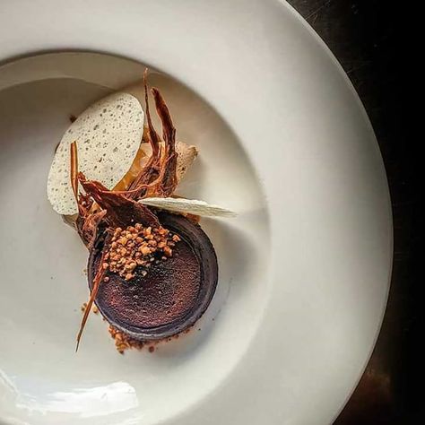 @gastroartistry shared a photo on Instagram: “•• 'chocolate fondant'  hazelnuts and milk •• • ➡️#Repost @gabriel.kirijanov ・・・ ➡️#treatsforaneye @gastroartistry  . . . .  . ©️ All…” • Aug 28, 2020 at 12:27pm UTC Chocolate Fondant Plating, Chocolate Fondant, Food Presentation, Amazing Food, Hazelnut, Fondant, A Photo, Presentation, Milk