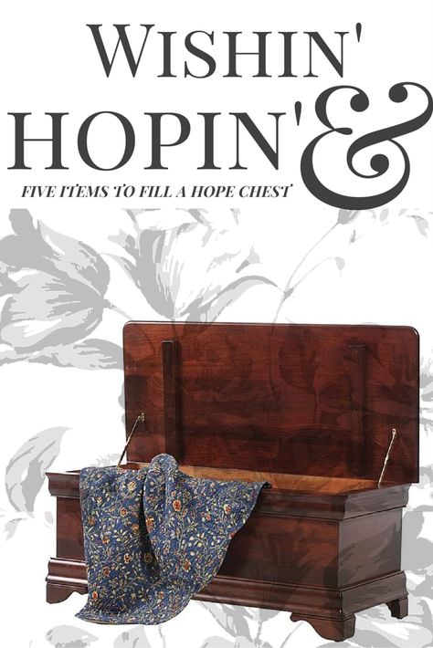 Chest Decor, Hope Chests, Chest Ideas, Pillow Storage, Crochet Home Decor, Family Stories, The Hope, Bag Crochet, Unique Crochet