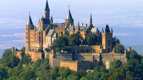 How do the Castles in Game of Thrones Compare to Real life European Castles?  #castles #Medieval #GoT #GameofThrones Hohenzollern Castle, Castle On The Hill, Chateau Medieval, Gothic Castle, Castle Mansion, European Castles, Germany Castles, Royal Castles, Beautiful Castles