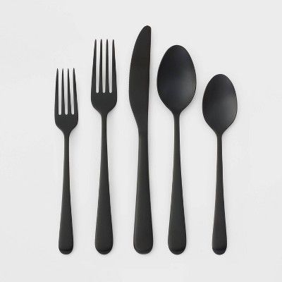 Black Silverware, Black Utensils, Black Flatware, Stainless Steel Utensils, Ceramic Dinnerware Set, Utensil Organization, Dinner Guest, Fine Ceramic, Ceramic Dinnerware