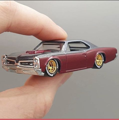 Hot Wheels Room, Hot Wheels Cars Toys, Hot Wheels Garage, Hot Weels, Custom Hot Wheels, Custom Muscle Cars, Rims For Cars, Super Luxury Cars, Hot Wheels Cars