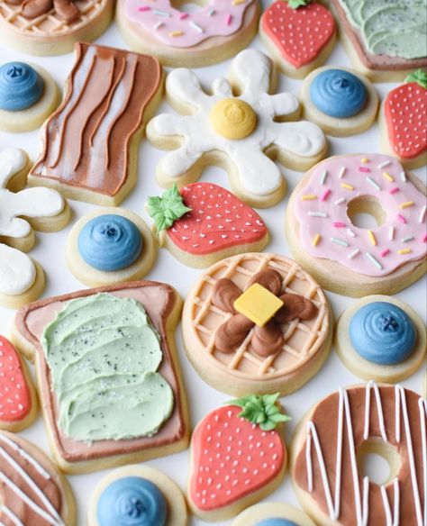 Baking Themed Cookies Decorated, Breakfast Food Cookies Decorated, Breakfast Decorated Cookies, Breakfast Themed Cookies, Breakfast Cookies Decorated, Iced Dog Cookies, Brunch Cookies Decorated, Donut Sugar Cookies Decorated, Donut Cookies Decorated