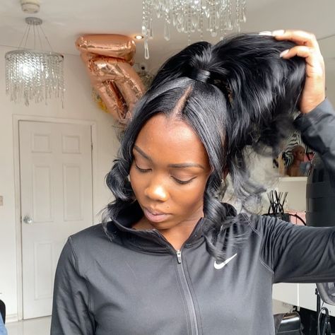 Vintage High Ponytail, Loose Curl Ponytail Black Women, Ponytail With Curtain Bangs Black Women, 360 Lace Frontal Wig Ponytail, Bob Ponytail Black Women, Wavy Ponytail Black Women, Ponytail With Bangs For Black Women, High Ponytail Hairstyles For Black Women, Black Women Ponytail Hairstyles