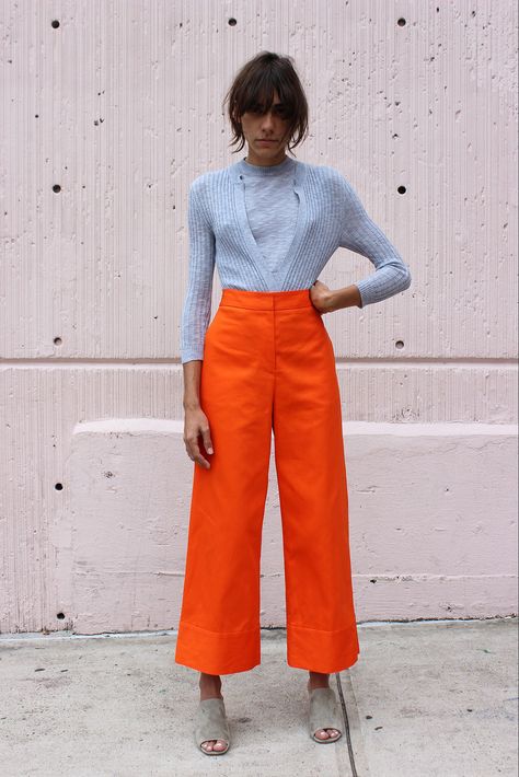 Orange Pants, Maryam Nassir Zadeh, Looks Street Style, Orange Is The New Black, Pantalon Large, 가을 패션, Inspiration Mode, Looks Style, Mode Inspiration