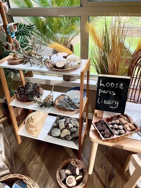 Curiosity Approach Loose Parts, Reggio Emilia Outdoor Environment, Natural Items For Classroom, Natural Kindergarten Classroom, Natural Play Spaces Early Childhood, Earthy Preschool Classroom, Play Spaces Early Childhood, Natural Preschool Classroom, Eyfs Small World Area