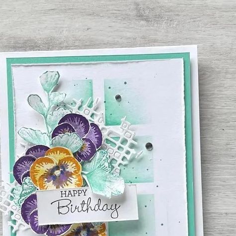 Narelle Farrugia on Instagram: "The sketch @freshlymadesketches this week is perfect for layering. I’ve layered a diecut and multiple pansies over a decorated background. The pansies I inked up are from the Pansy Patch Stamp Set - I feel I’ve neglected this set.. The leaves I’ve added aren’t quite Pansy leaves, but I liked the fullness of them with the flowers. These leaves are from the Nature’s Prints Stamp Set. The background was created with a mask from the Artistic Mix Decorative Masks, a Pansy Cards, 2024 Card, Decorative Masks, Stamping Crafts, Painted Poppies, Global Design Project, Pansy Flower, Bird Stamp, Pumpkin Lights