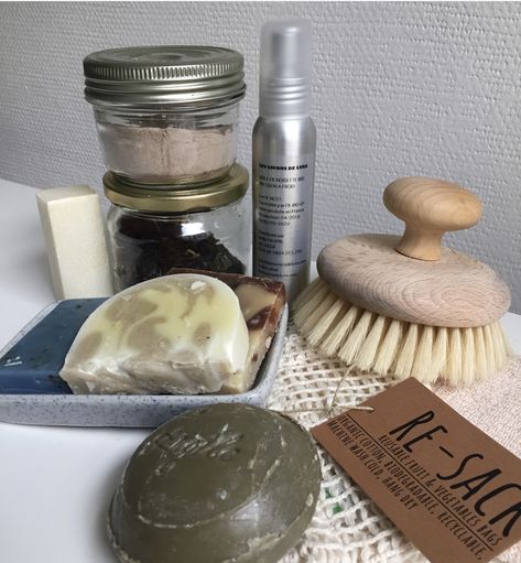 Sustainable Self Care, Clean Natural Aesthetic, Natural Skincare Aesthetic, Vegetable Bag, Eco Lifestyle, Zero Waste Lifestyle, Zero Waste Living, Eco Living, Pretty Skin