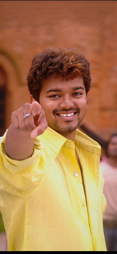 Vijay Vintage Photos, Vintage Vijay, Vintage Thalapathy, Ur The Best, Fair Quotes, Feeling Status, Love Feeling Status, Ilayathalapathy Vijay, Actor Vijay