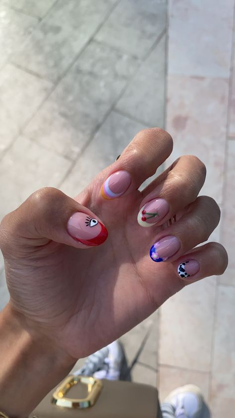 Funky Nails French Tip, Nail Ideas Minimal, Funky French Tip Nails, Smiley Face Nails, Nails Funky, Short Nail Manicure, Nails French Tip, Hello Nails, Hippie Nails