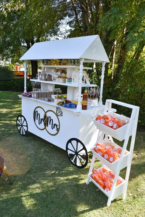 Party Food Carts Ideas, Snack Cart Wedding, Party Vendor Ideas, Snack Stand Ideas, Vendor Cart Design, Diy Snack Cart, Wedding Food Cart, Party Food Carts, Donut Cart