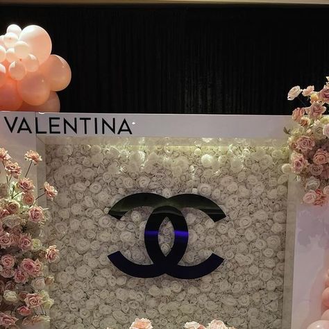 Yoly Arias on Instagram: "Valentina’s sweet 16th 🌸 👠 👛 💄 💕 👜 #chaneltheme #chanelparty #chanellover #sweetsixteen #sweet16ideas" Sweet 16 Themes, Chanel Party, Chanel Lover, Sweet Sixteen, Sweet 16, Chanel, On Instagram, Instagram