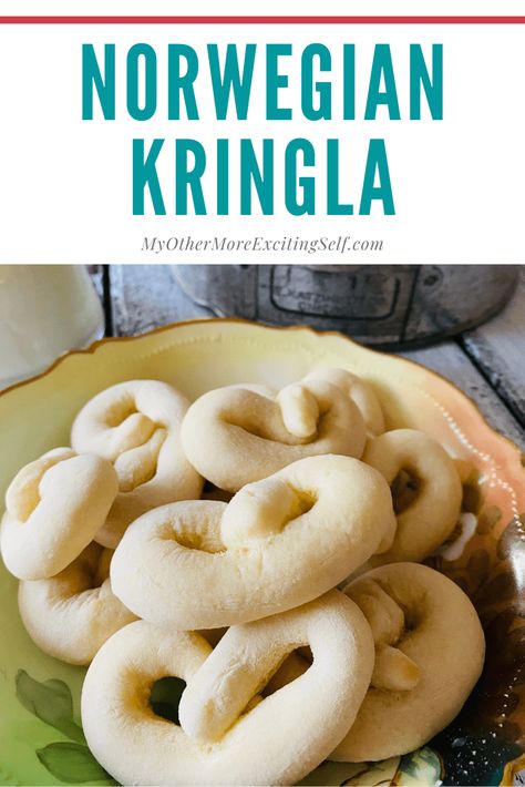 Norwegian Kringla Cookies, Kringla Cookies Recipe, Kringle Recipe Norwegian, Glogg Recipe Norwegian, Norwegian Baking Recipes, Norwegian Kringle Recipe, Authentic Norwegian Recipes, Kringla Recipe Norwegian, Norwegian Cookies Recipes