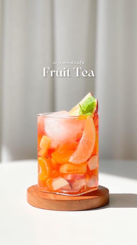 w_homecafe on Instagram: Fruit Tea! Best drink for summer🫶🏼 Seriously this is very goodddd! You have to make it😆 the sweetness only come from the fruits, so it’s… Fruit Tea Photography, Fruit Tea Aesthetic, Fruit Juice Aesthetic, Drink For Summer, Best Drink, Tropical Food, Apple Mint, Fruit Infused Water, Juice Drinks